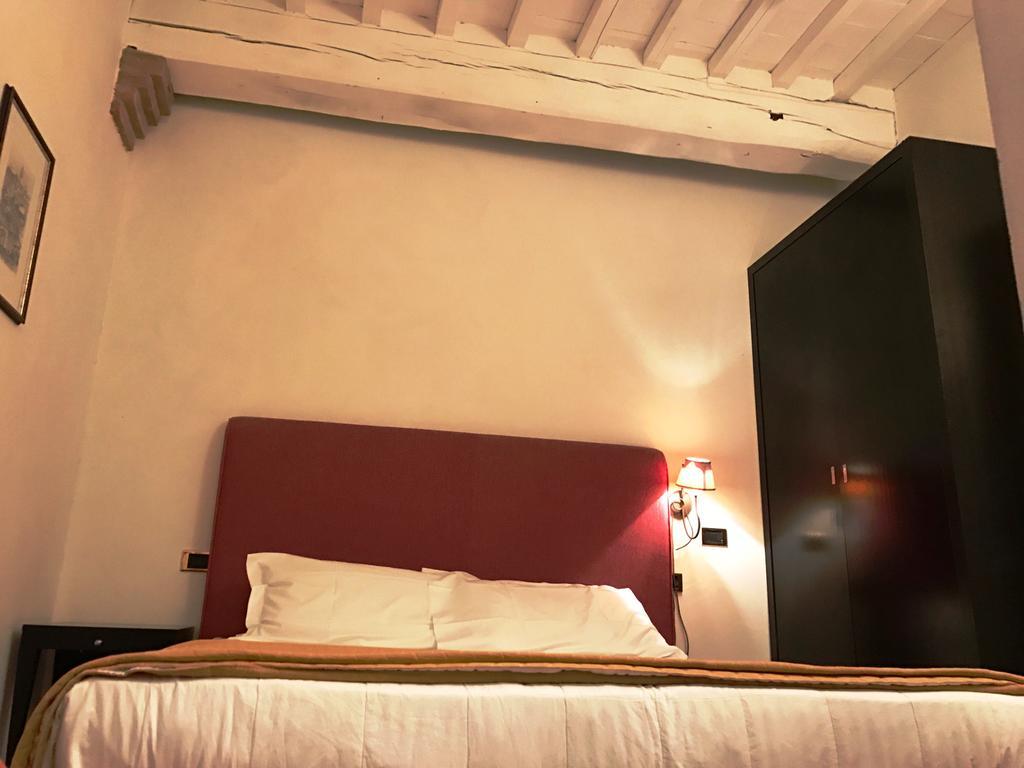 Castello Di Leonina Relais - Adults Only Hotel Сиена Екстериор снимка