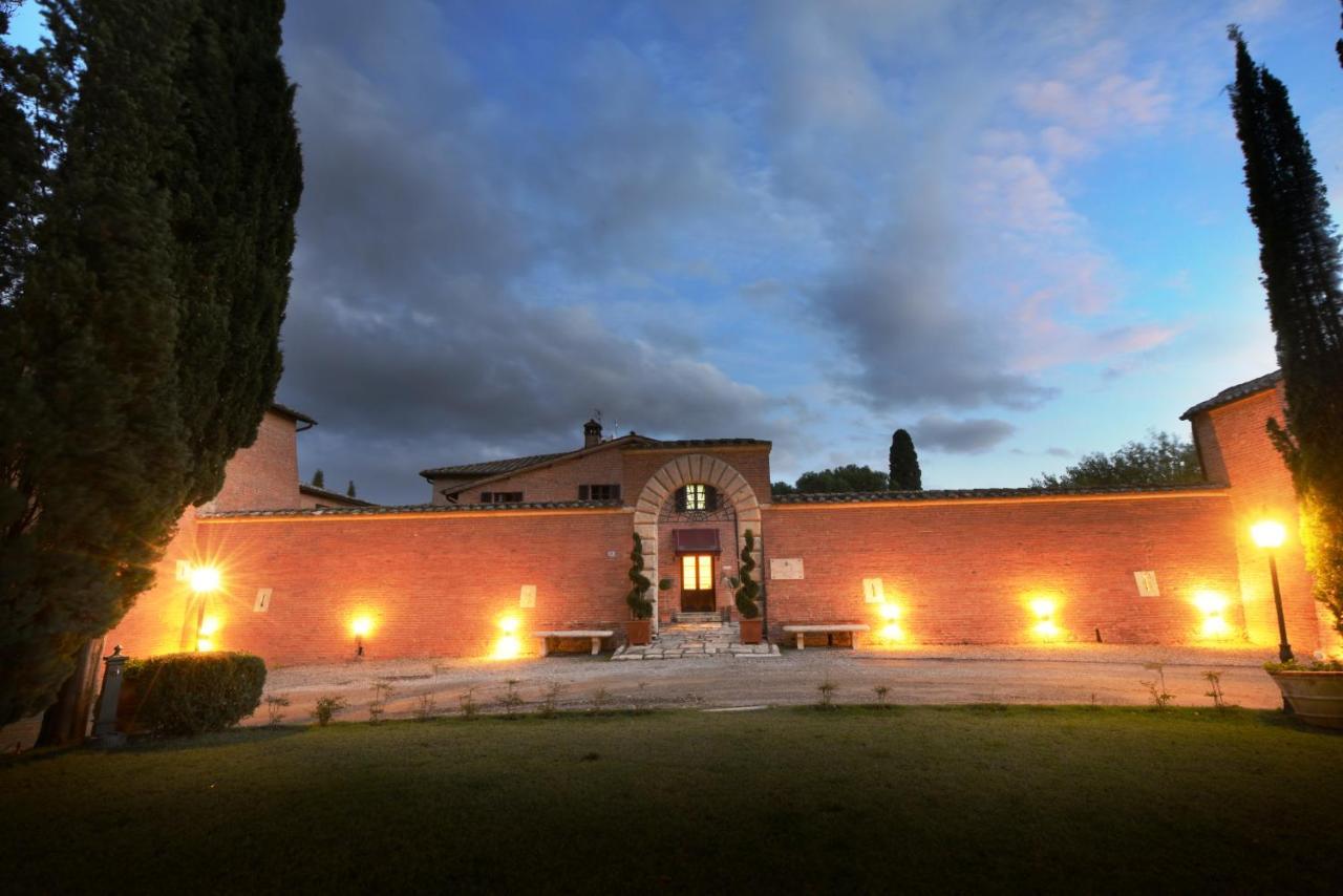 Castello Di Leonina Relais - Adults Only Hotel Сиена Екстериор снимка