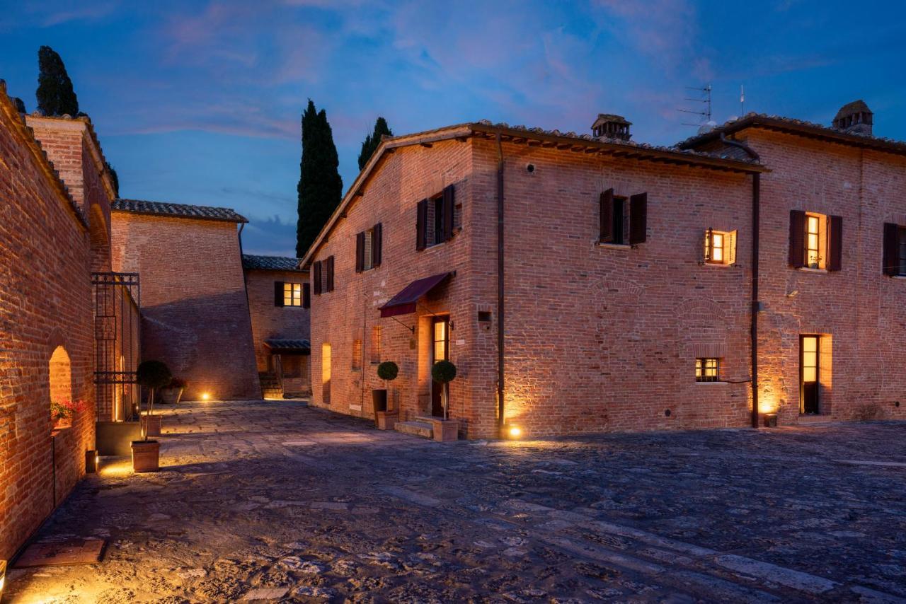 Castello Di Leonina Relais - Adults Only Hotel Сиена Екстериор снимка