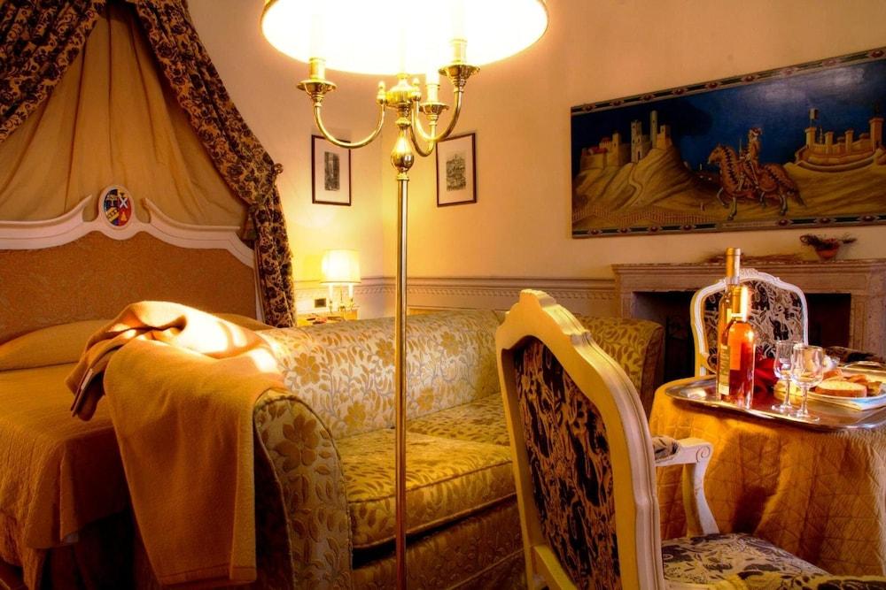 Castello Di Leonina Relais - Adults Only Hotel Сиена Екстериор снимка