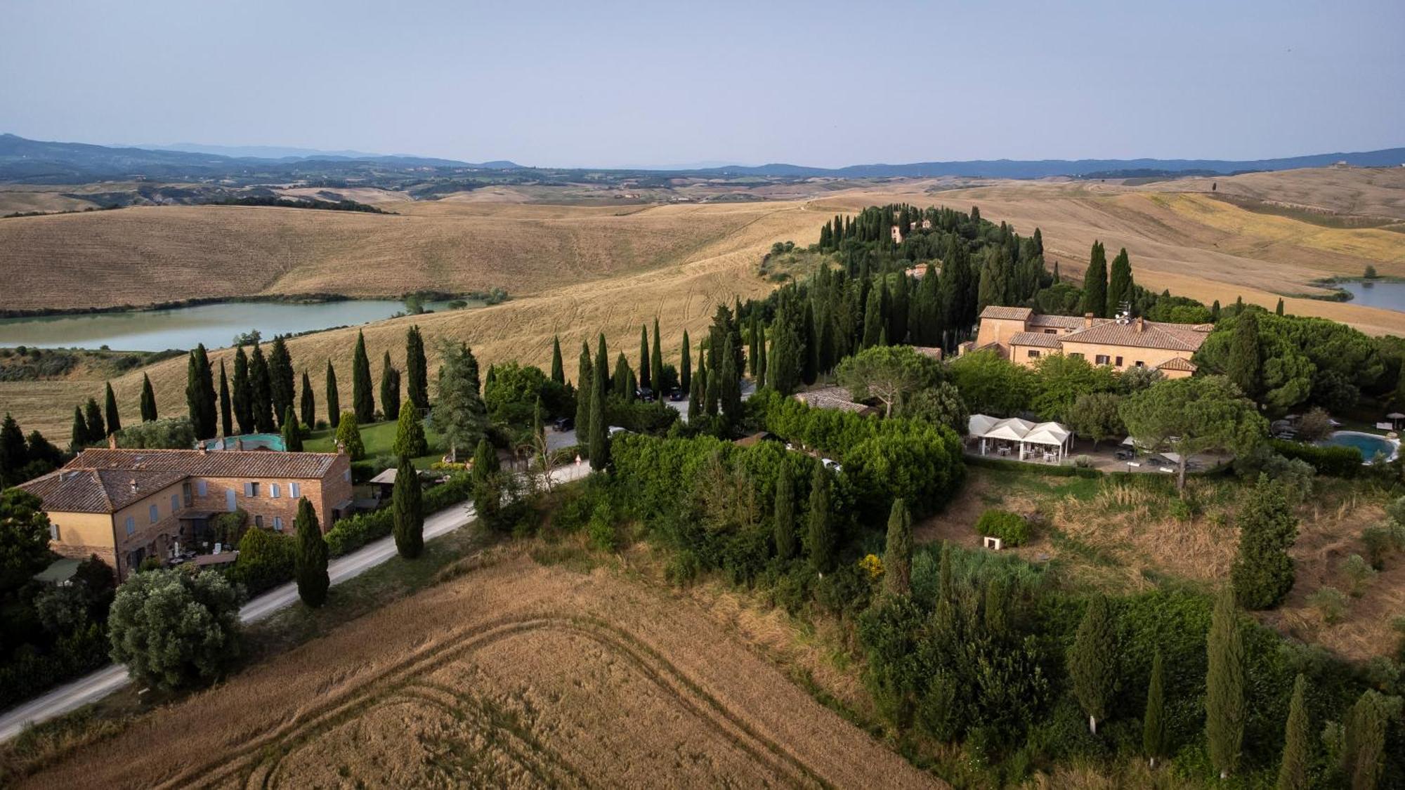 Castello Di Leonina Relais - Adults Only Hotel Сиена Екстериор снимка