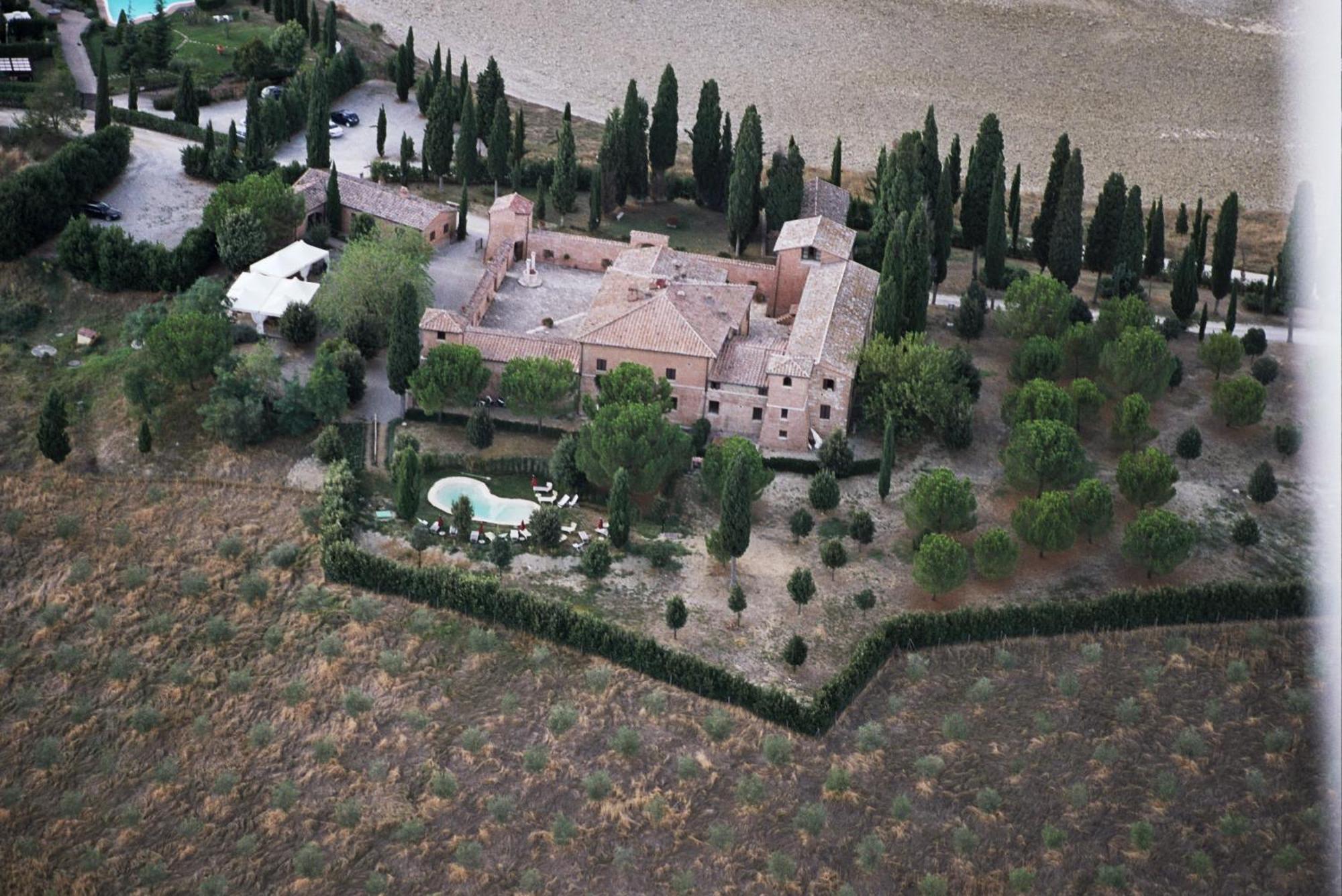 Castello Di Leonina Relais - Adults Only Hotel Сиена Екстериор снимка
